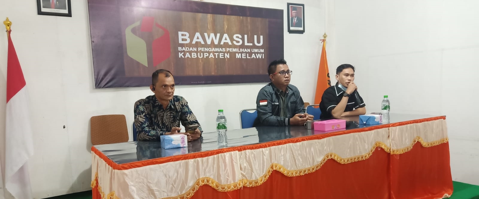 Rapat Pengelolaan dan Pelayanan Data dan Informasi Publik, Dalam Rangka menyajikan Informasi Publik yang lengkap dan Informatif