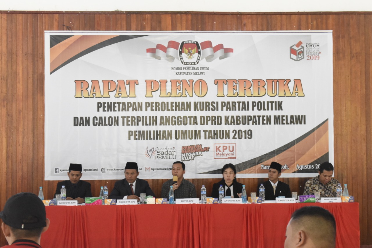 Bawaslu Melawi Hadiri Pleno Penetapan Kursi Parpol dan Calon Terpilih Anggota DPRD Melawi