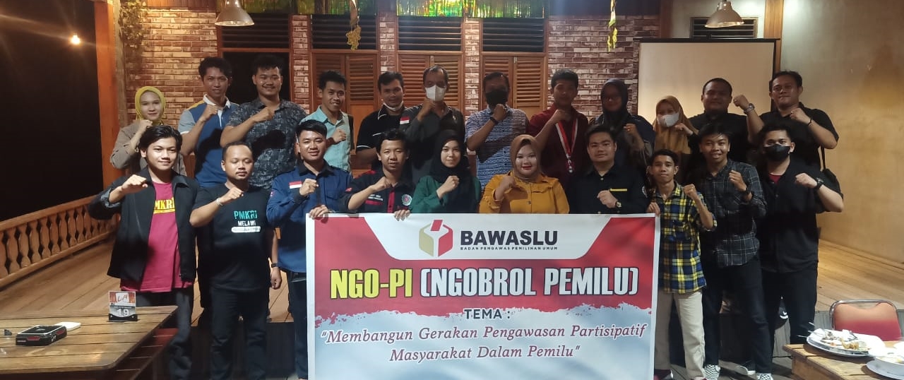 MENGHADAPI PEMILU TAHUN 2024 MENDATANG, BAWASLU (BADAN PENGAWAS PEMILU) KABUPATEN MELAWI MENGGELAR DISKUSI BERSAMA OKP (ORGANISASI KEMASYARAKATAN DAN PEMUDA)