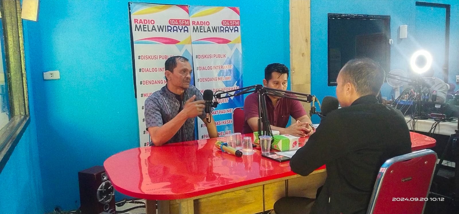 BAWASLU KABUPATEN MELAWI HADIRI UNDANGAN ON AIR RADIO RAMERA FM