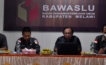 “ADAKAN RAPAT KERJA TEKNIS, BAWASLU MELAWI DIVISI  PENANGANAN PELANGGARAN BAHAS KESIAPAN MENYAMBUT TAHAPAN PEMILU 2024”