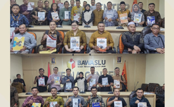 Bawaslu Melawi Serahkan Laporan Akhir Ke Bawaslu Ri